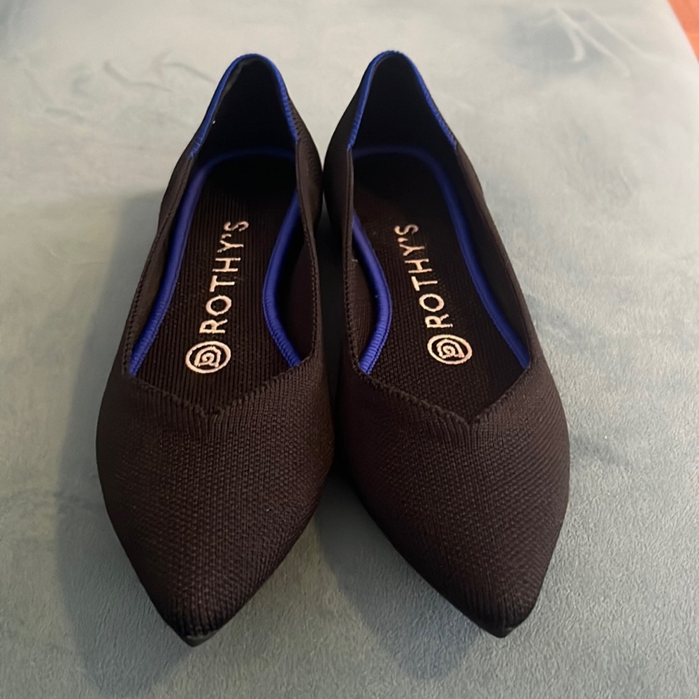 Rothy’s Black The Point Flat Size 6